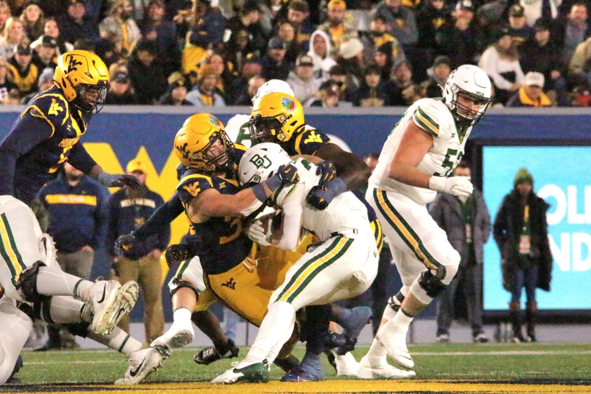 WVU Football Defense/Reid Carrico