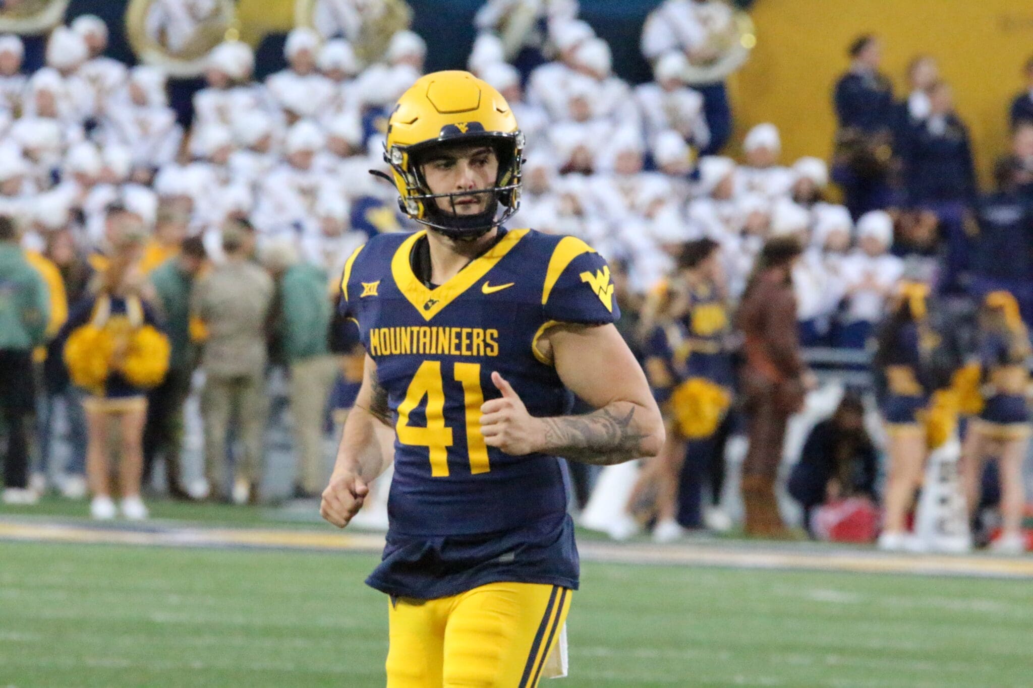 WVU Football Punter Oliver Straw