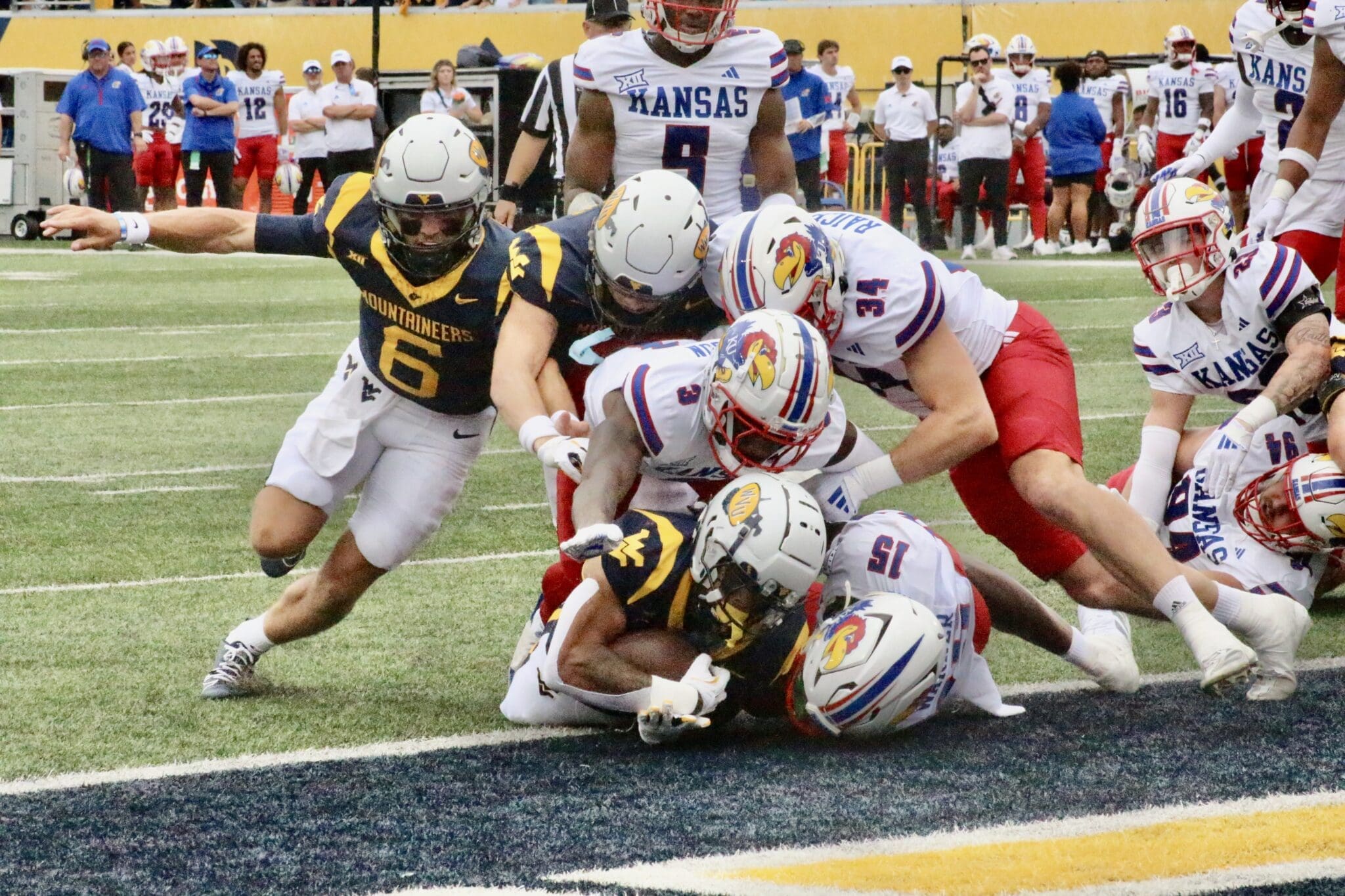 WVU Football RB Jahiem White