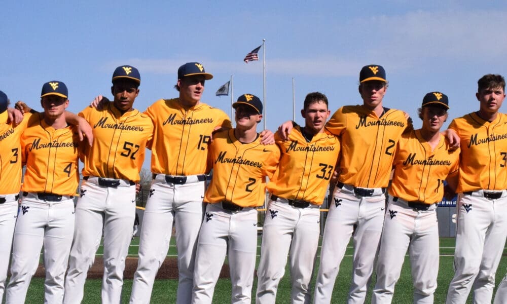 WVU Baseball celebrating after win