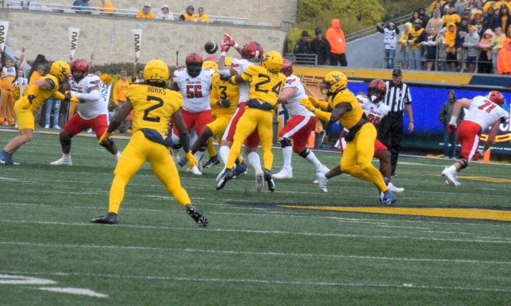 WVU Football Aubrey Burks and WVU Defense