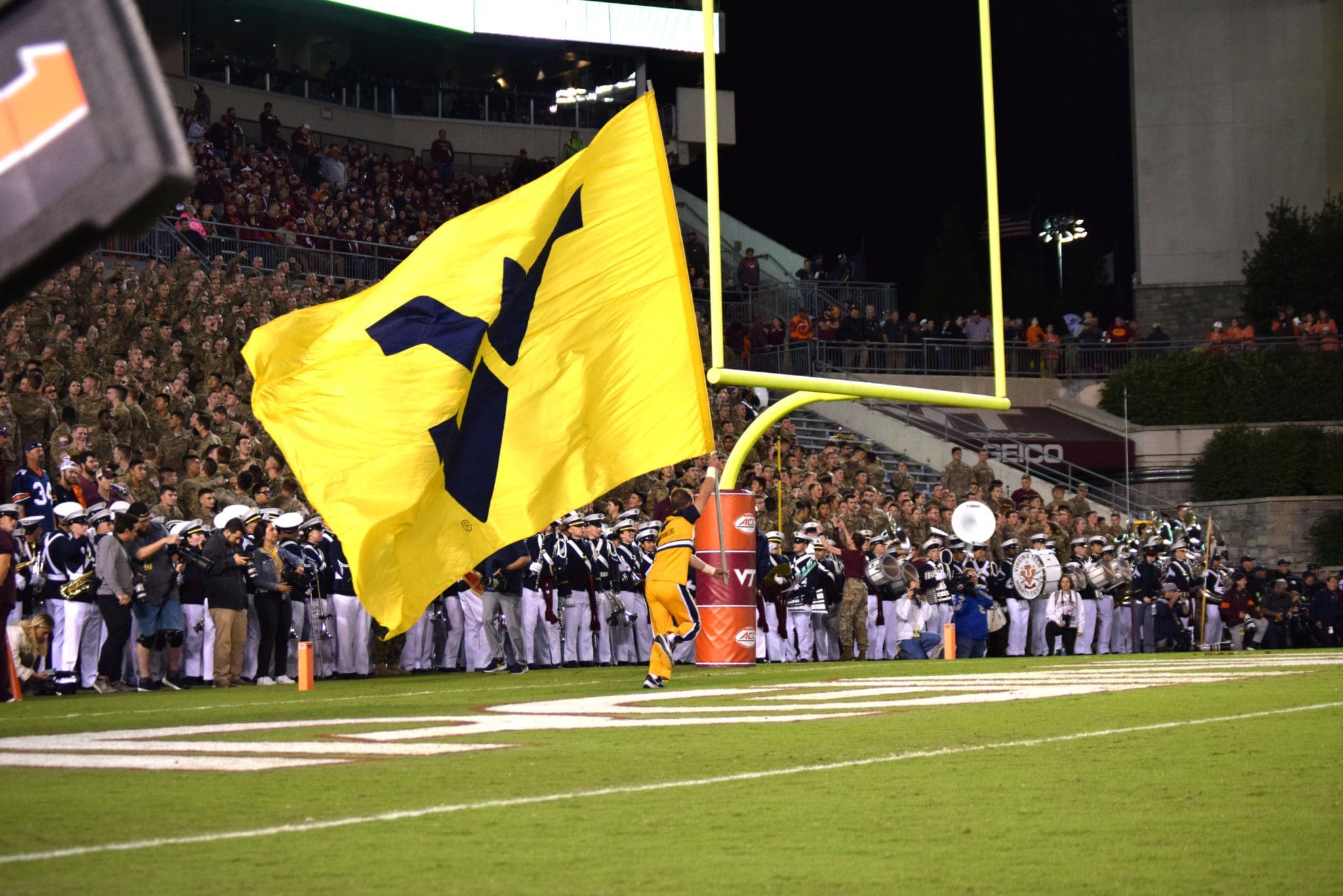 WVU Football Flying WV flag at WVU