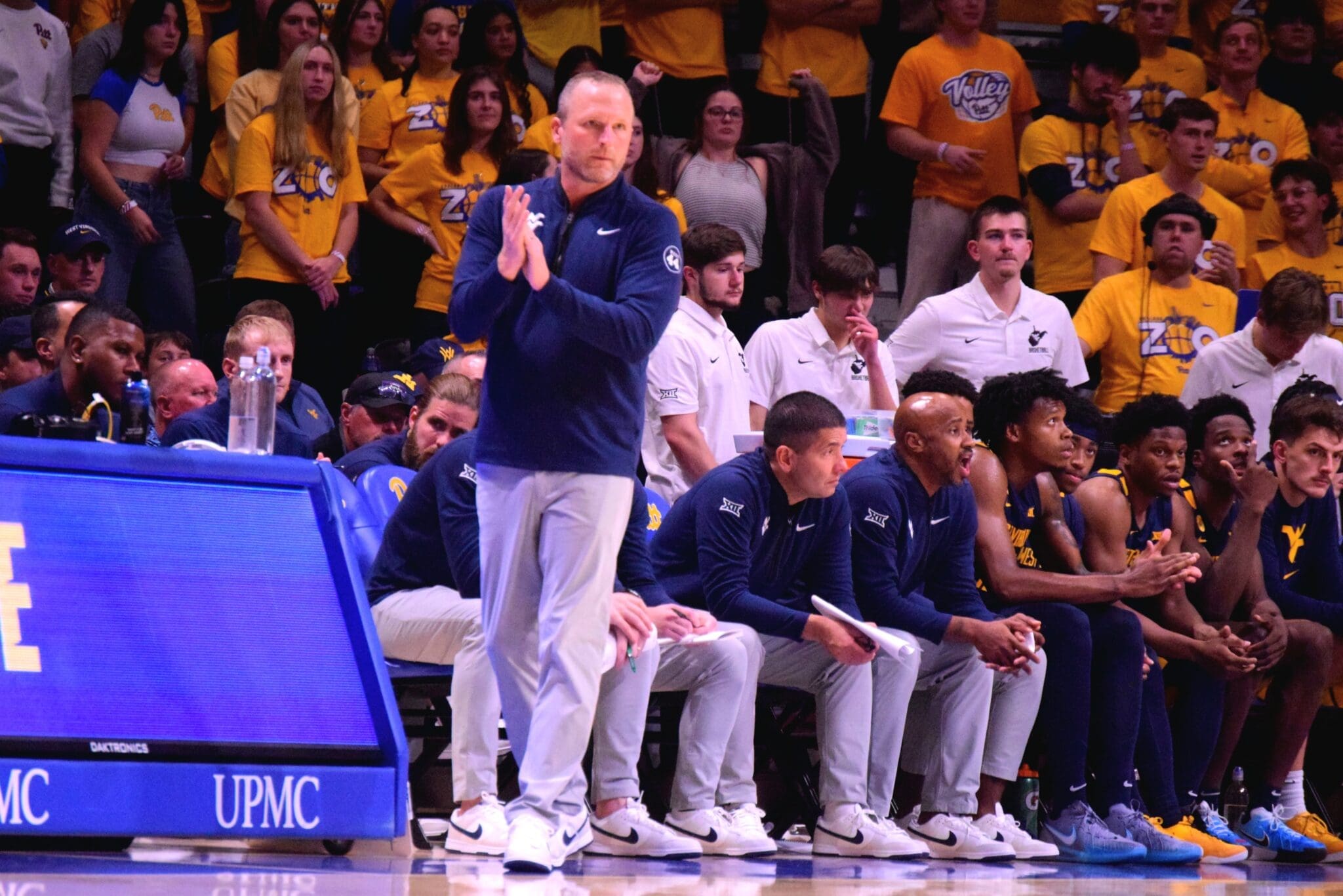wvu basketball darian devries