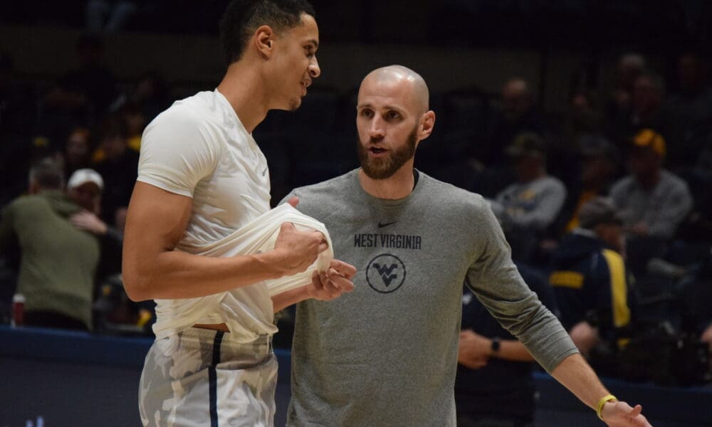 WVU Basketball Jesse Edwards and Alex Ruoff