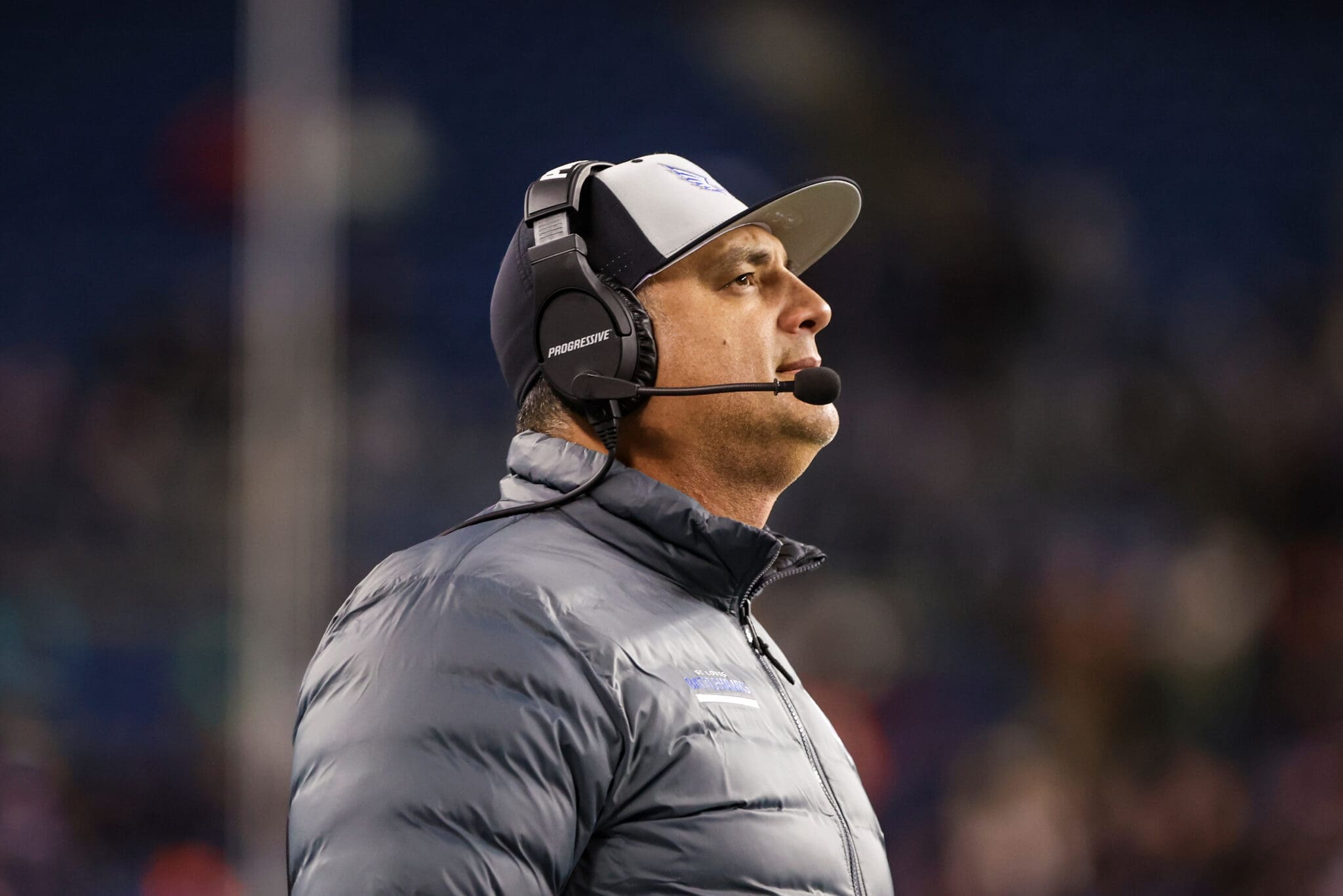 Former WVU TE Anthony Becht as UFL coach