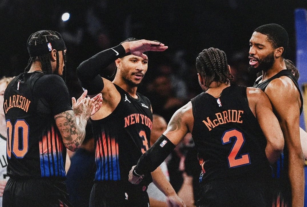 Miles McBride with Knicks teammates