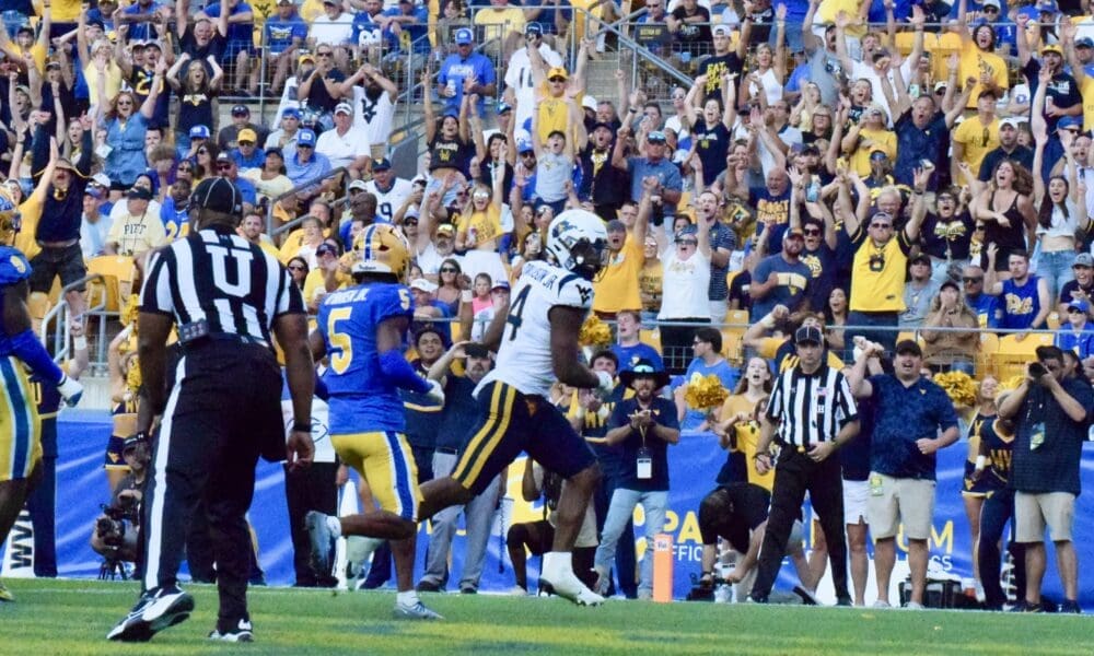 WVU RB CJ Donaldson TD run against Pitt