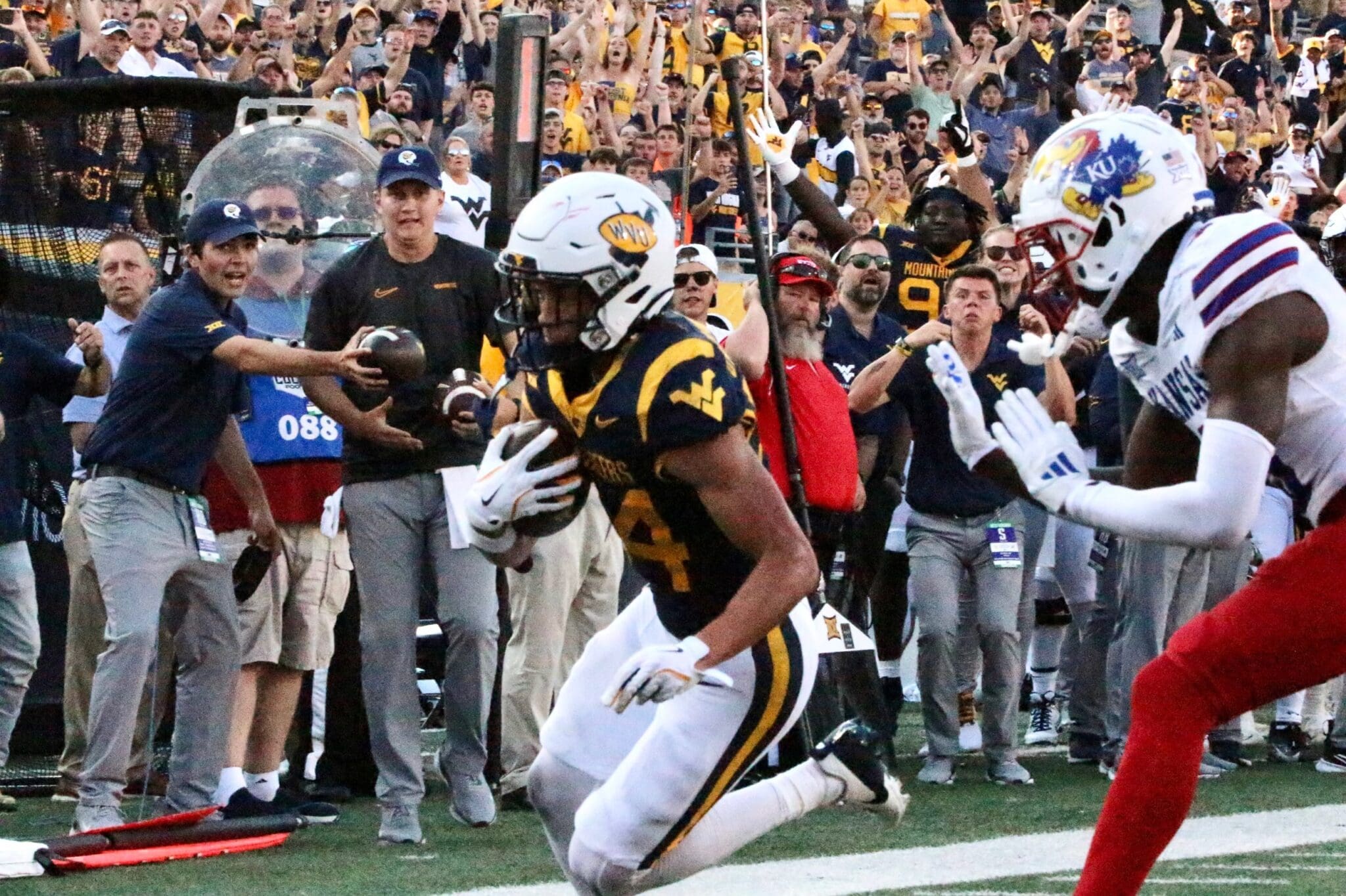 WVU Football WR Rodney Gallagher scores game winning TD over Kansas