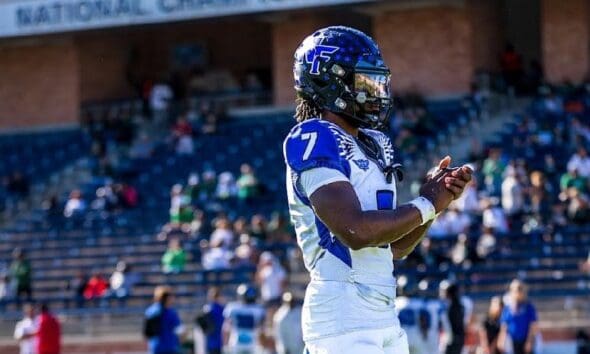 WVU Football QB recruit Legend Bey