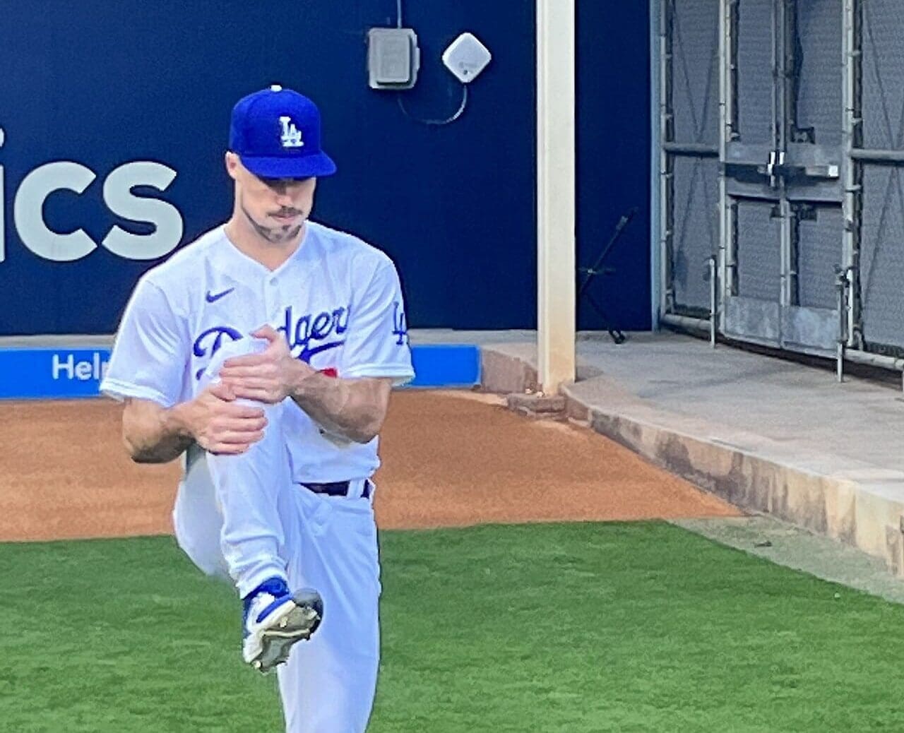 Michael Grove wins World Series with Dodgers