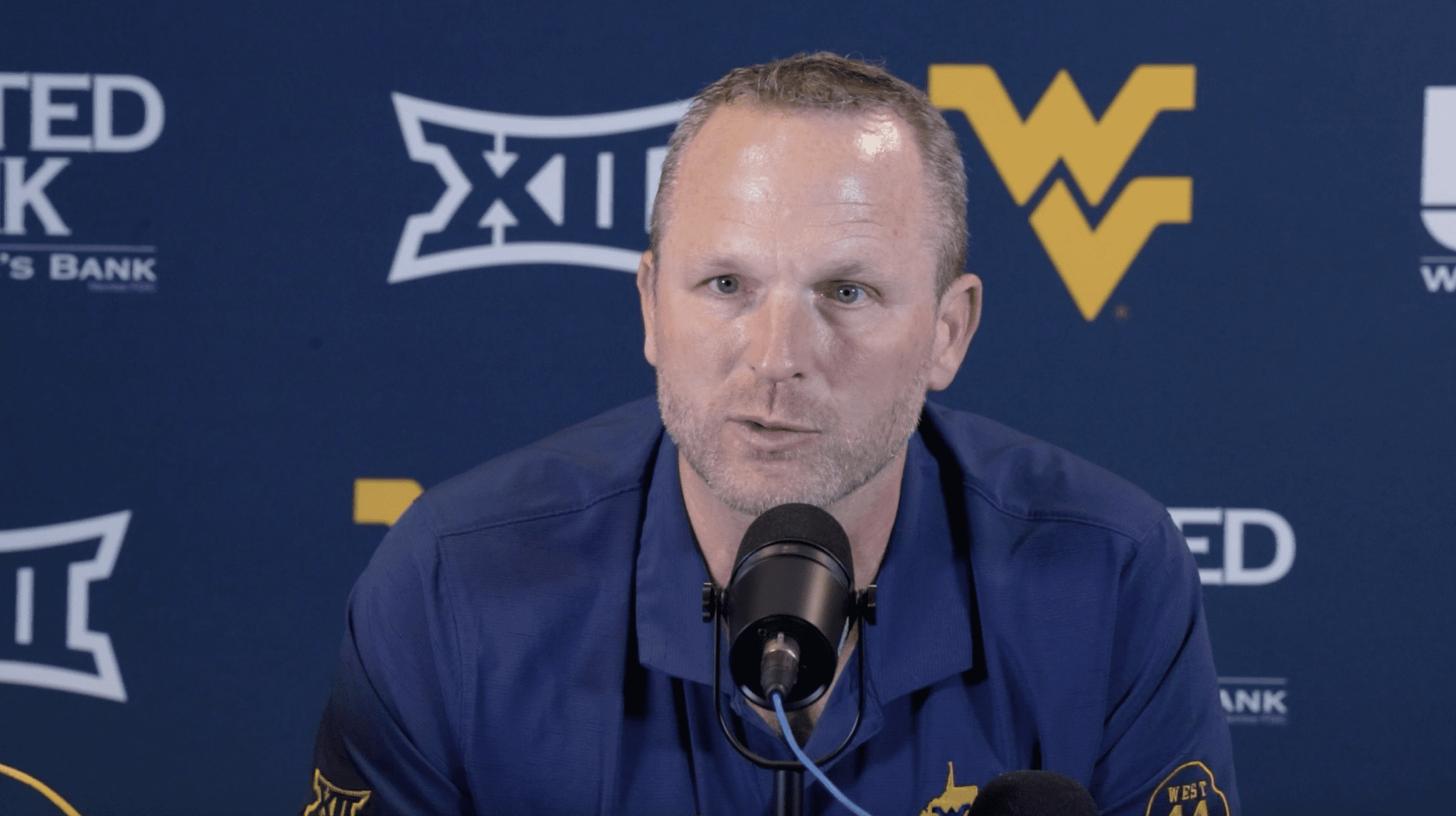 WVU Basketball HC Darian DeVries