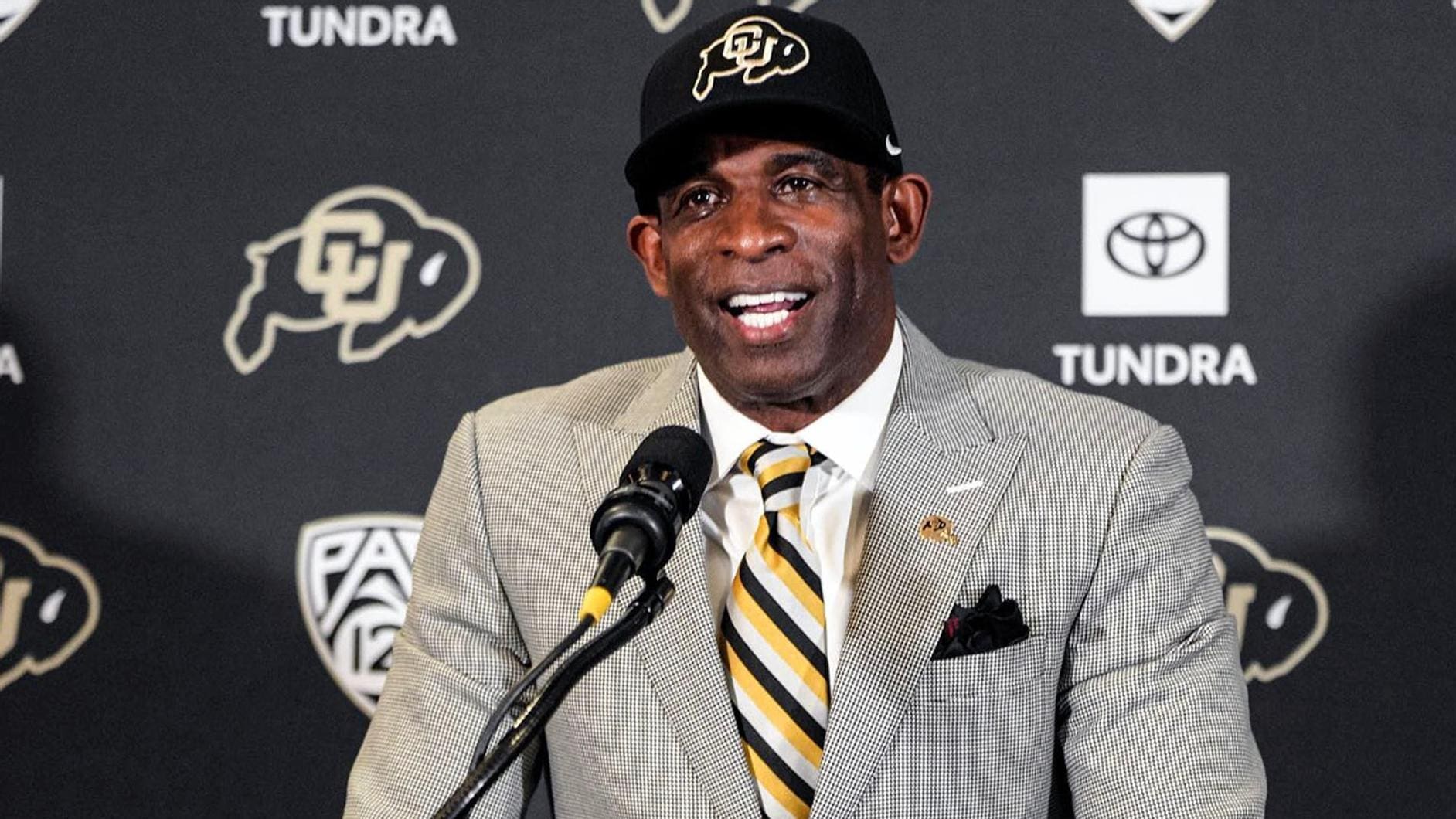 Colorado HC Deion Sanders